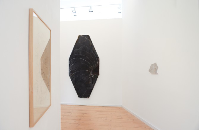 GERHARD HOEHME & DELIA JÜRGENS. Like Wolves on the Fold