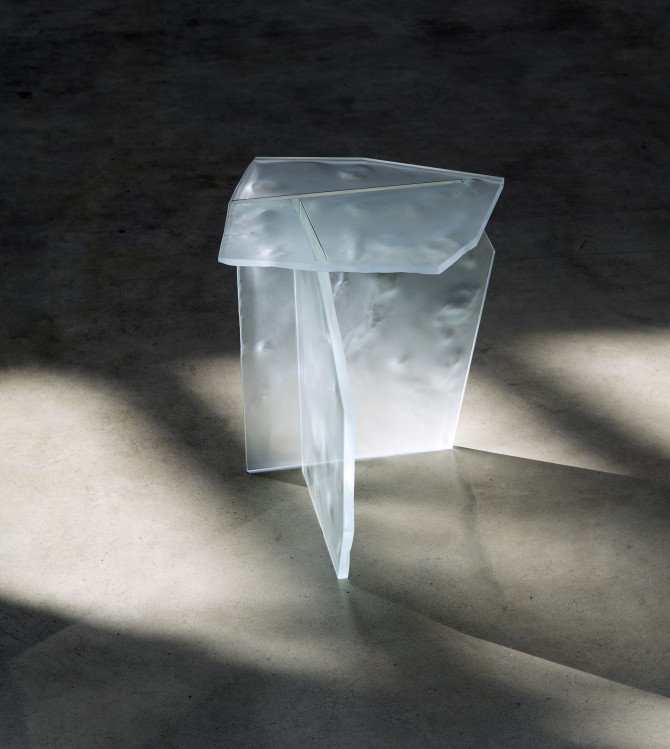 Follow the White Rabbit. Groupshow