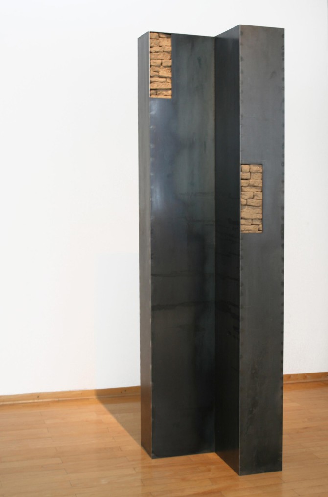 ueber Eck, 300x75x75cm